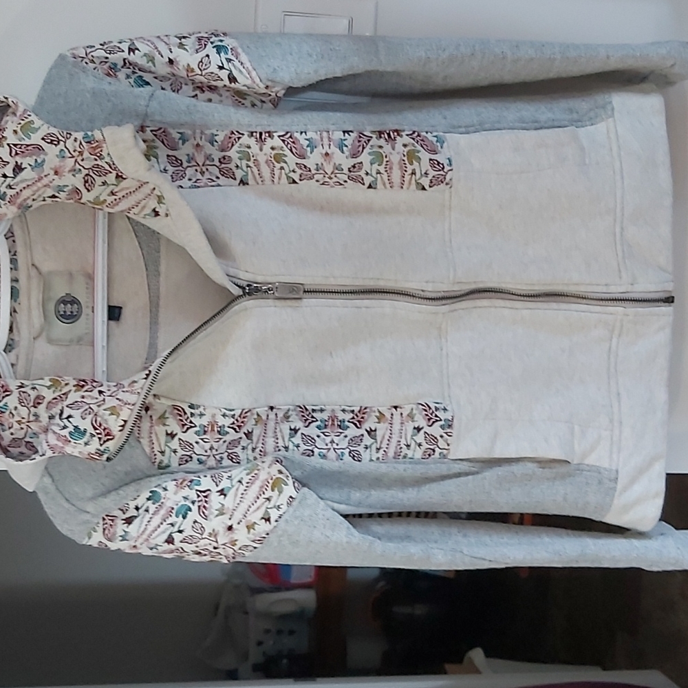 Three stones hoodie in size small